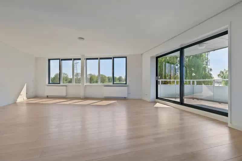 Appartement te koop Almere Buiten 100m2 2 slaapkamers balkon
