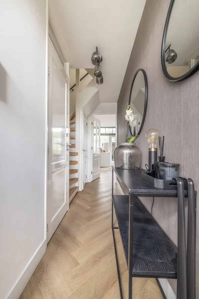 Luxe 6-kamer Eengezinswoning te Koop in Ommoord