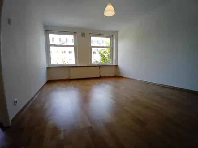 Ruim appartement Amsterdam 70m2 2 slaapkamers balkon