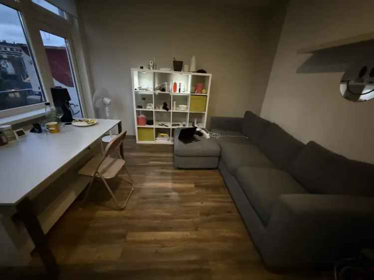 1 Slaapkamer Studio met Balkon 40m² Juni 2025