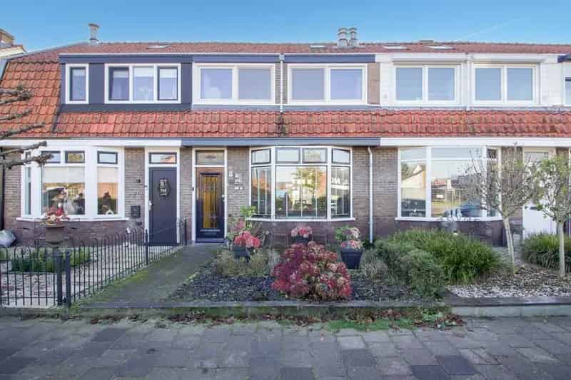 Jaren 30 woning Zuidwenk 88 Polderzicht Ruime Tuin Praktijkruimte