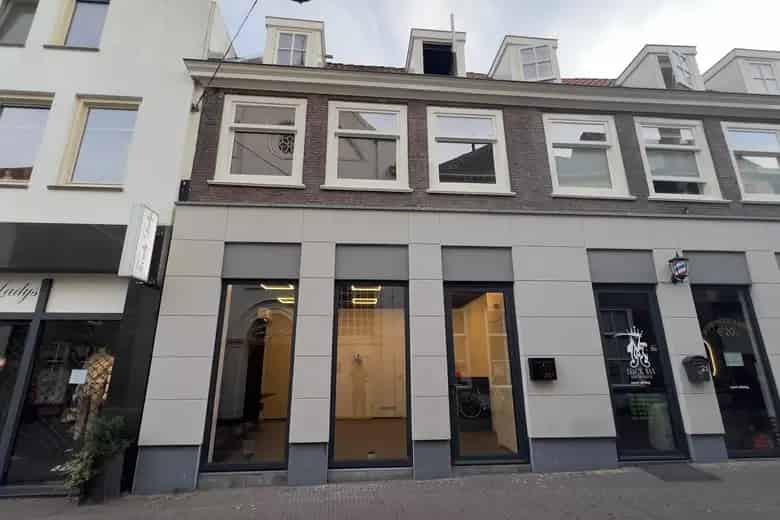 45m2 Winkelruimte Dordrecht Te Koop