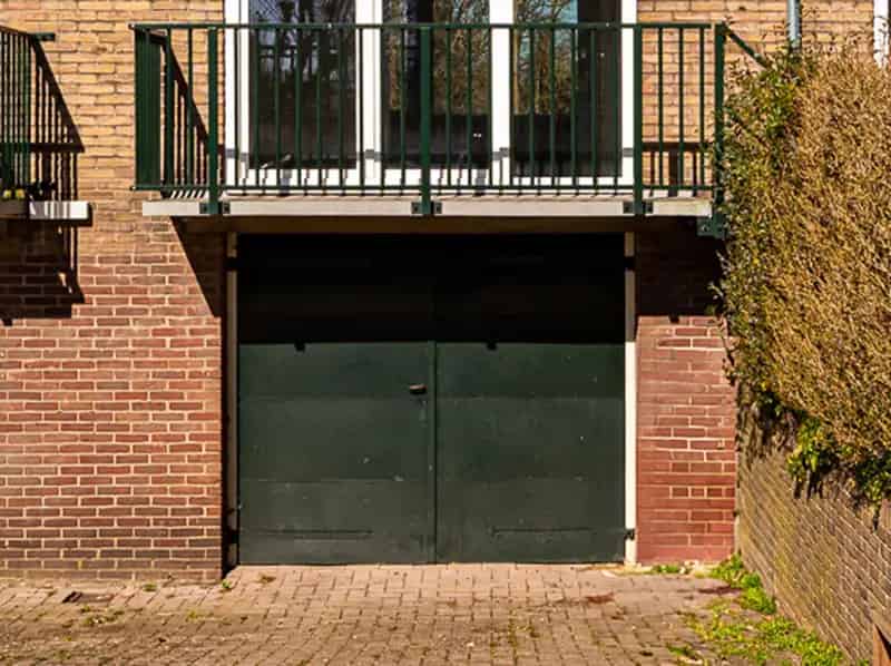 Garagebox Hilversum Noord 33m2 Nabij Station Mediapark