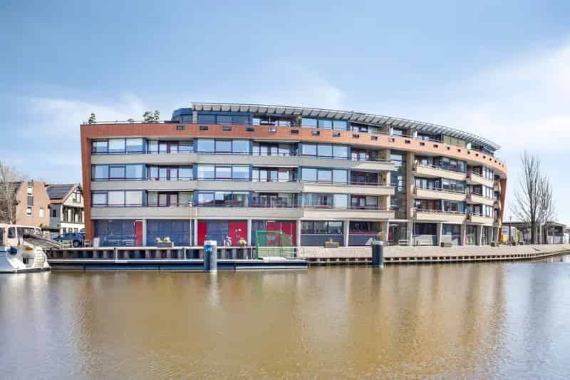 Appartement te koop: Kanaalzicht 4 1441 GT Purmerend 