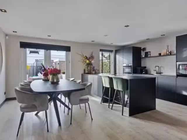 Tussenwoning Purmerend 4 slaapkamers moderne keuken