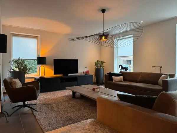 Luxe woning 4 slaapkamers Energielabel A++ Ruime tuin