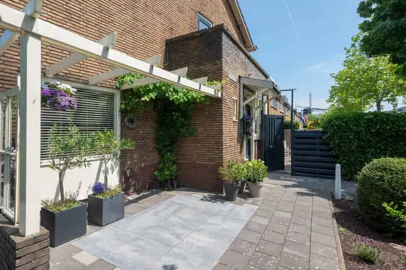 5 Slaapkamers Jaren 40 Hoekwoning Oud Koog Moderne Afwerking Royale Tuin