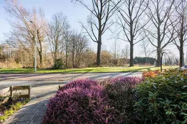 Moderne woning Pierik Zwolle Instapklaar Nieuwe Keuken Badkamer Tuin