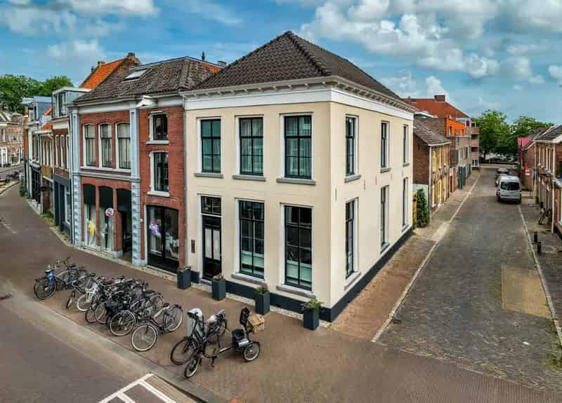 Huis te koop Spittaalstraat Zutphen: 5 slaapkamers, moderne keuken, tuin