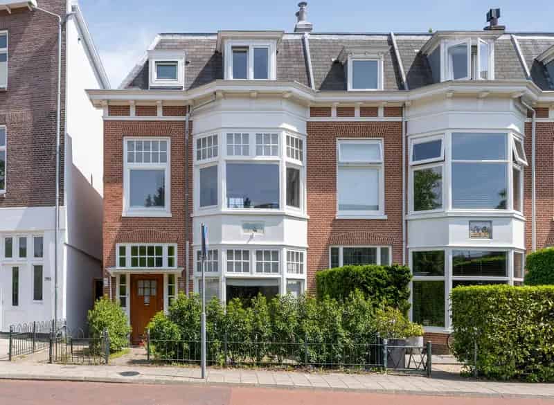 Te Koop: Haarlem - 2-kamerappartement Julianalaan