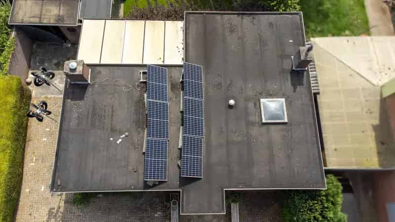 Klusbungalow Silvolde: Gelijkvloers Wonen met Zonnepanelen