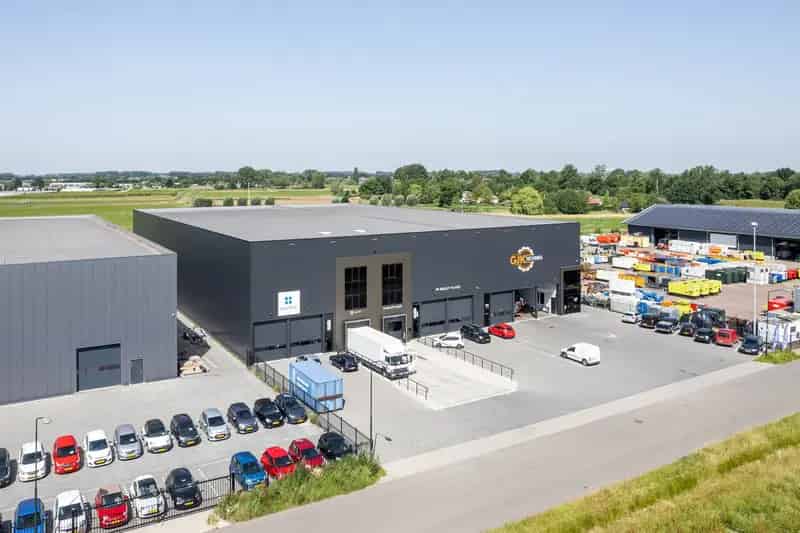 Bedrijfshal te huur Veen 2100m2