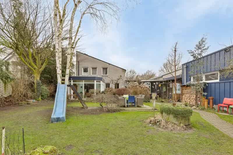 Bedrijfshal Someren te koop: Vrijstaand woonhuis met loods mogelijkheid