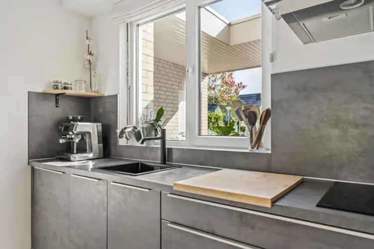 Koepelwoning Zoetermeer 5 slaapkamers moderne keuken