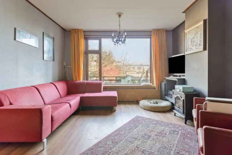 Tussenwoning Oostburg 4 slaapkamers diepe tuin