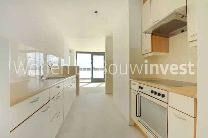 Ruim 3-kamerappartement 120m2 nabij Amaliapark