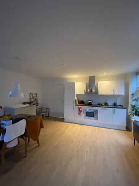 Appartement Te Huur , Leeuwarden, Fryslân