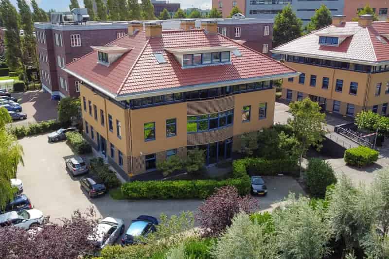 Kantoorvilla te huur Rijswijk 412m2  Jaren 30 Stijl