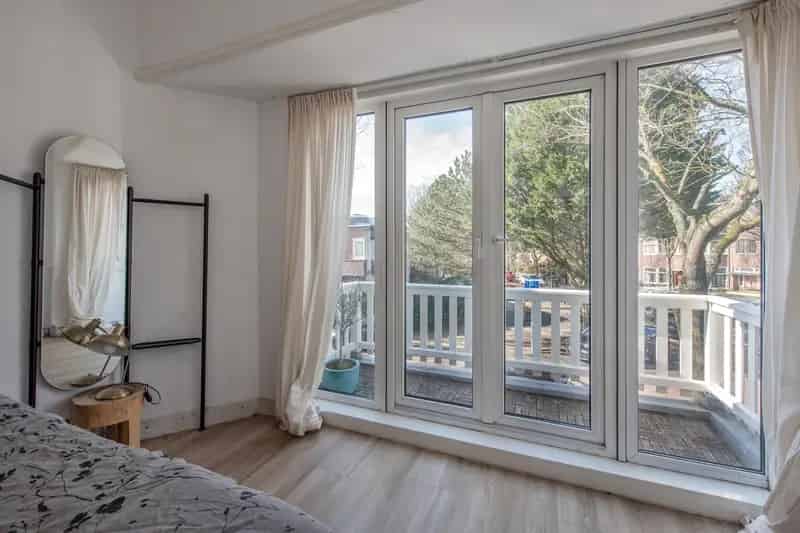 Huis te koop Rijswijk Het Leeuwendaal 3 slaapkamers tuin balkon