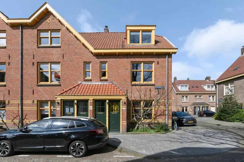 Amsterdam Noord Appartement 2 Slaapkamers Gerenoveerd 72m2