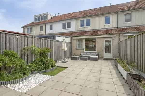 Ruime Eengezinswoning Waterwijk Almere 4 Slaapkamers