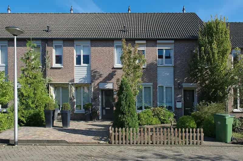 Ruime eengezinswoning Valkenswaard 3 slaapkamers tuin