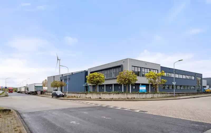 Bedrijfsruimte huren Ede: 14228m² multifunctioneel pand