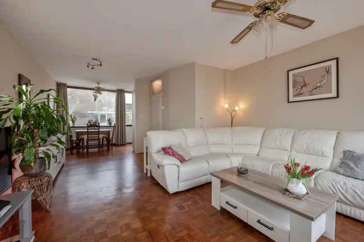 Huis te koop Zoetermeer Bisschopsberg 11