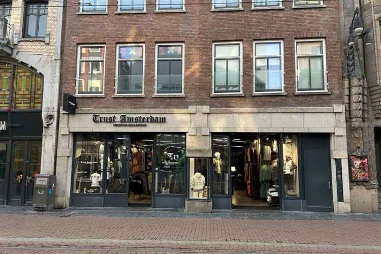 Winkel Amsterdam | Zoek winkels te huur: Reguliersbreestraat 30-32 1017 CN Amsterdam [funda in business]