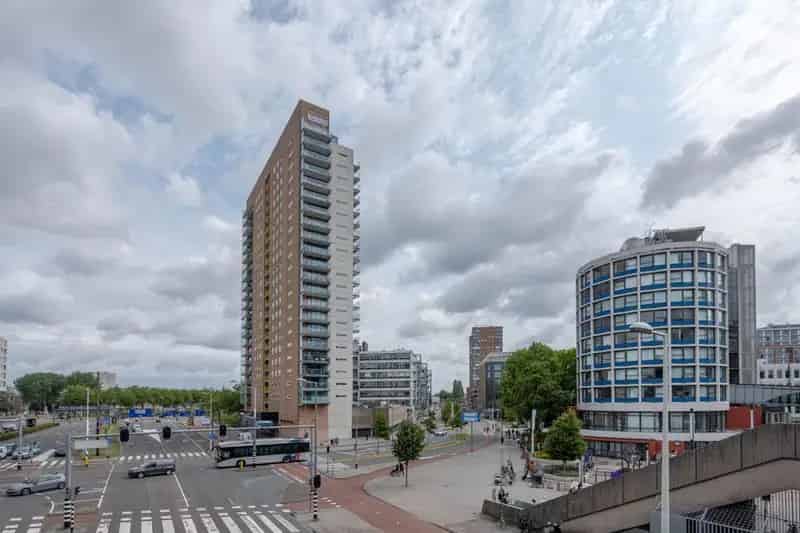 4-kamerappartement Zuidplein - gerenoveerd - balkon - luxe keuken