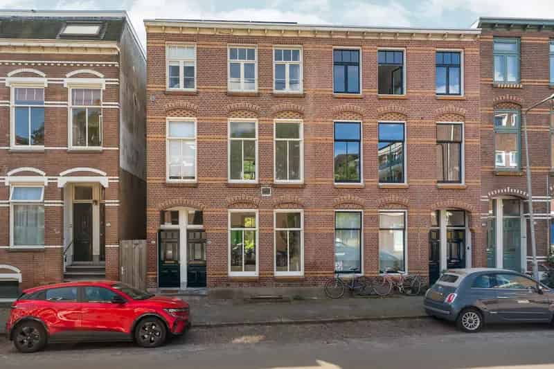 Herenhuis Lombok Arnhem 198m2 Diepe Tuin Dubbele Bewoning