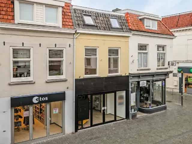 Gasloze Bovenwoning Bergen op Zoom 2024 Gerenoveerd