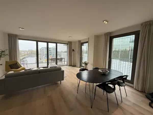 Appartement te huur Amsterdam Oostelijke Havengebieden 2 slaapkamers