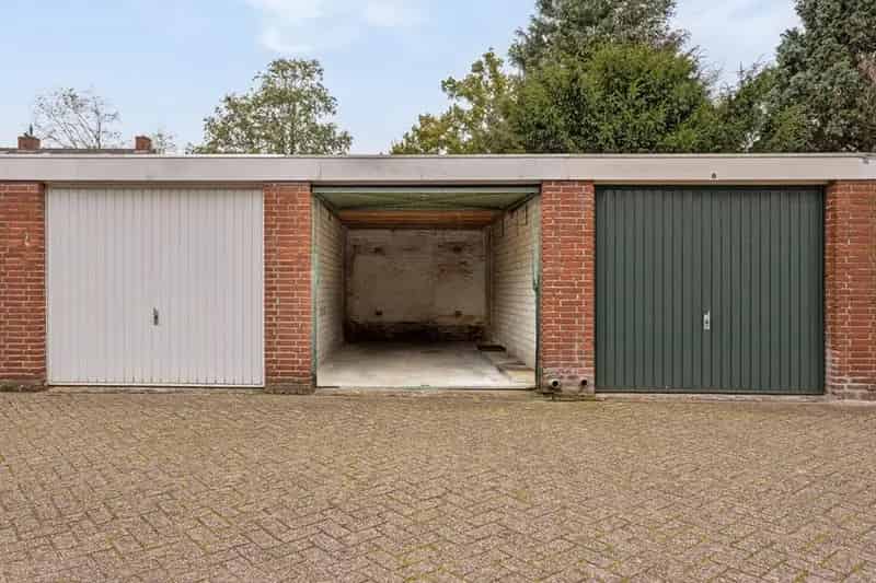 Garagebox te Huur Bergen op Zoom - Sweelinckstraat