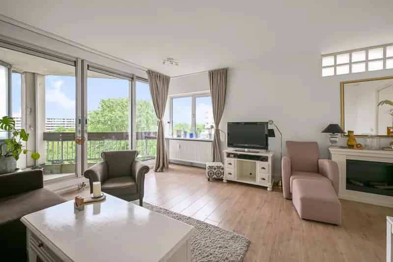 Ruim 4 Kamer Appartement Amsterdam Zuidoost 108m2 2 Badkamers
