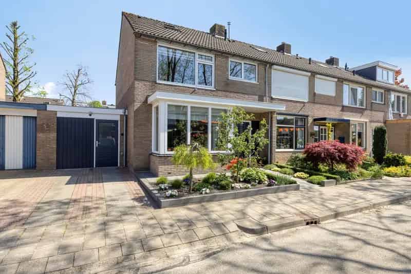 Huis te koop Vermeerlaan 8 Scherpenzeel