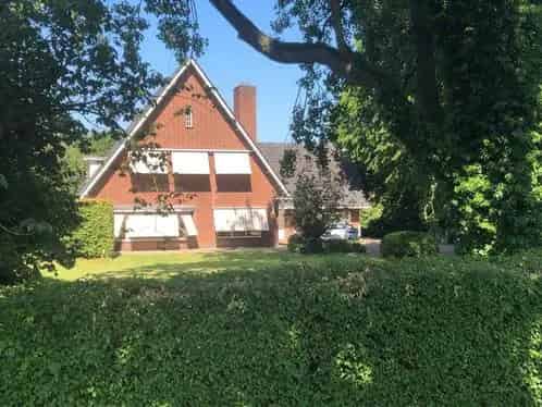 Villa 8 Kamers Buren 1500m3