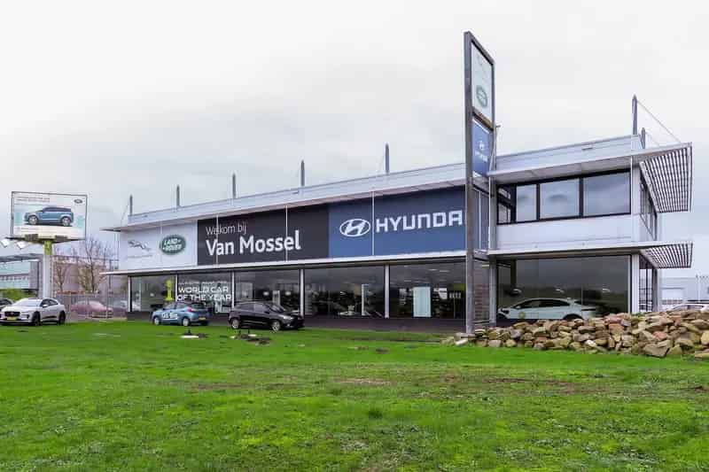 Bedrijfshal Tynaarlo te Huur A28 Showroom Kantoor Werkplaats