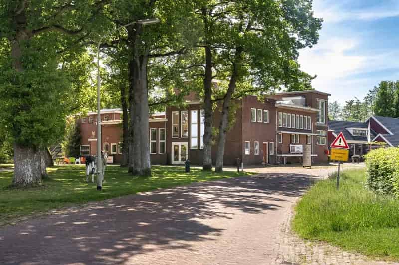 Bedrijfshal Bunne 841m2 Eventlocatie Atelier Woning Verbouwing