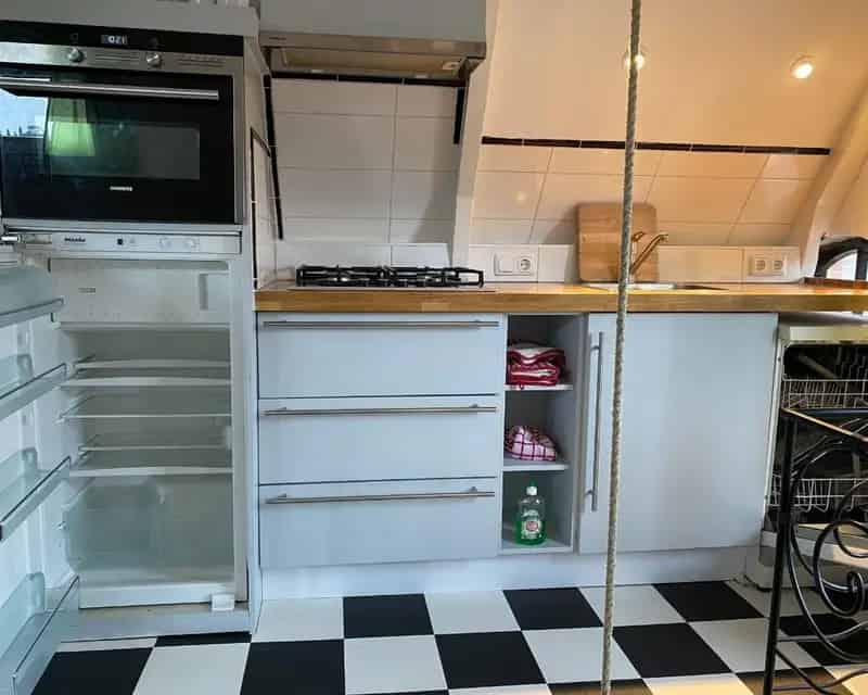 Gemeubileerde Kamer in Oud Pakhuis Centrum