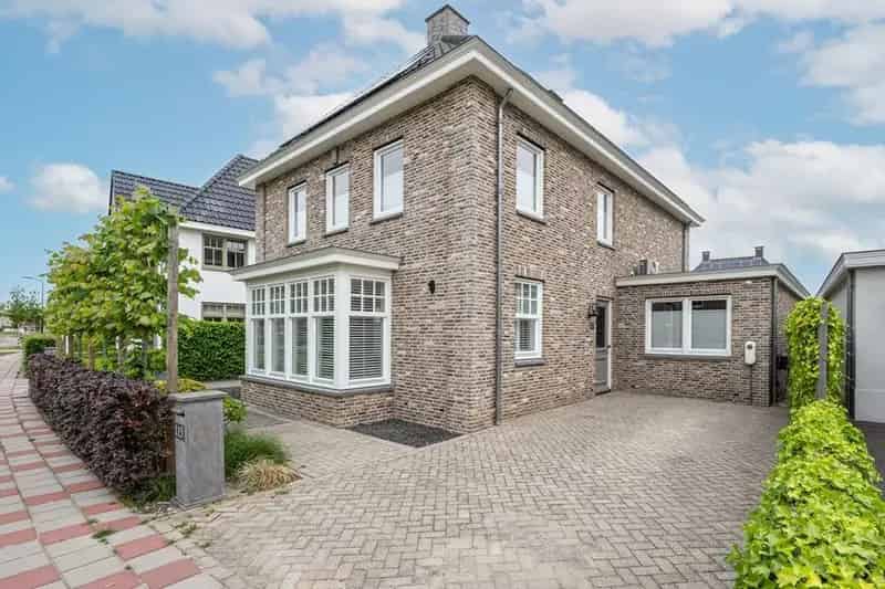 Luxe Vrijstaand Herenhuis 232m2 Middelharnis 4 slaapkamers A++