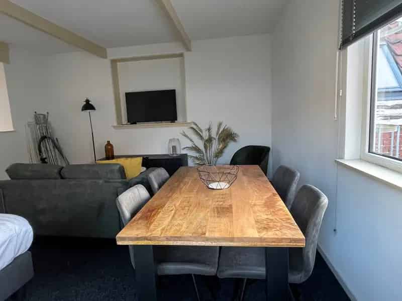 Studio Groningen 24m2 Gemeubileerd 6 Maanden Beschikbaar