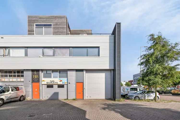 Bedrijfshal Amsterdam | Zoek bedrijfshallen te koop: Poortland 78 1046 BD Amsterdam [funda in business]