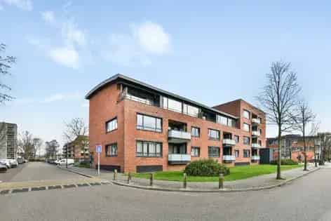 3 Kamer Appartement 103m2 Oegstgeest Ruim Modern Parkeerplaats