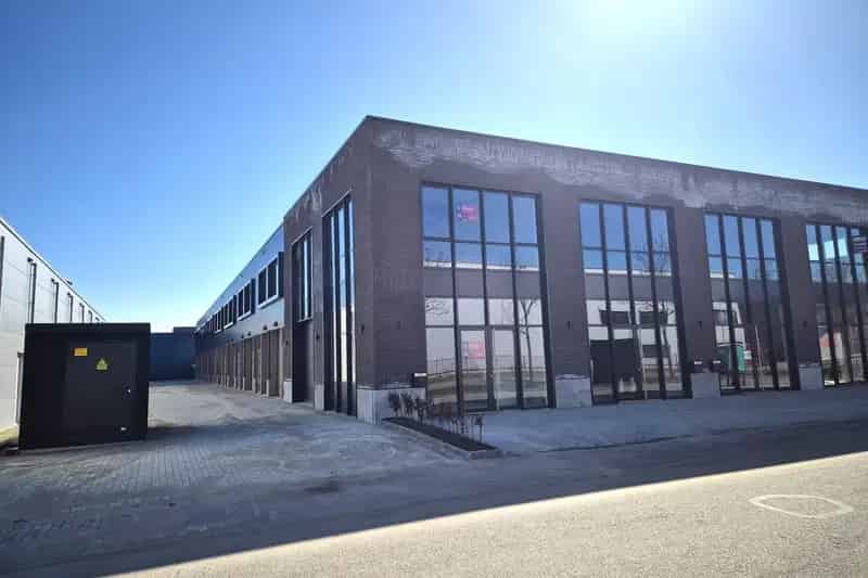 Bedrijfshal te huur Amersfoort 128m2