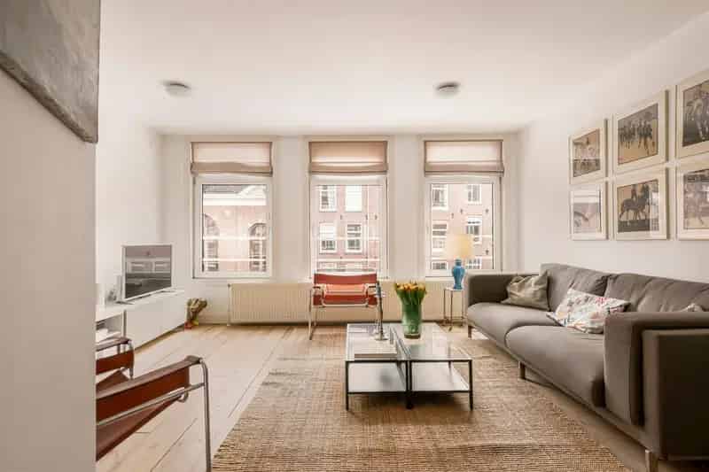 2 Kamer Appartement te Koop Albert Cuypstraat Amsterdam