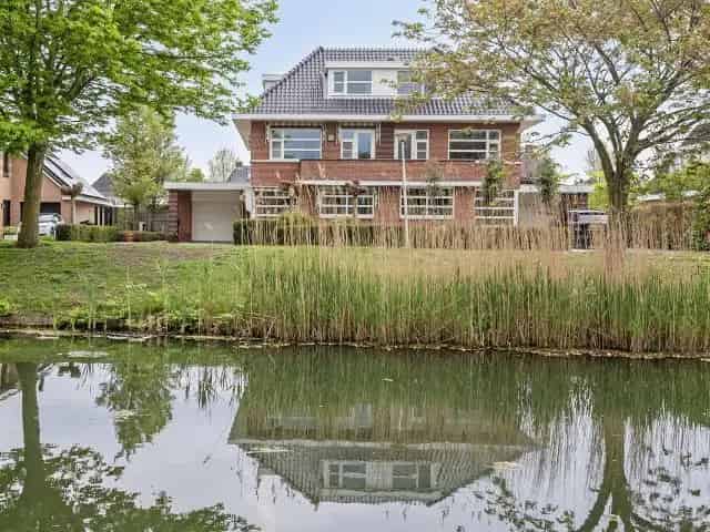 Twee Onder Een Kapwoning Barendrecht