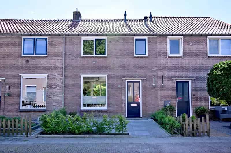 Huis te koop Deventer Anthonie van Dyckstraat