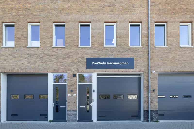 Bedrijfshal Weesp 143m² te Huur  Nijverheidslaan