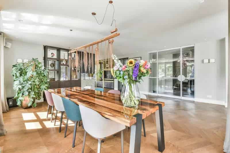 Huis te koop Vinkeveen: Luxe villa met aanlegsteiger en vrij uitzicht